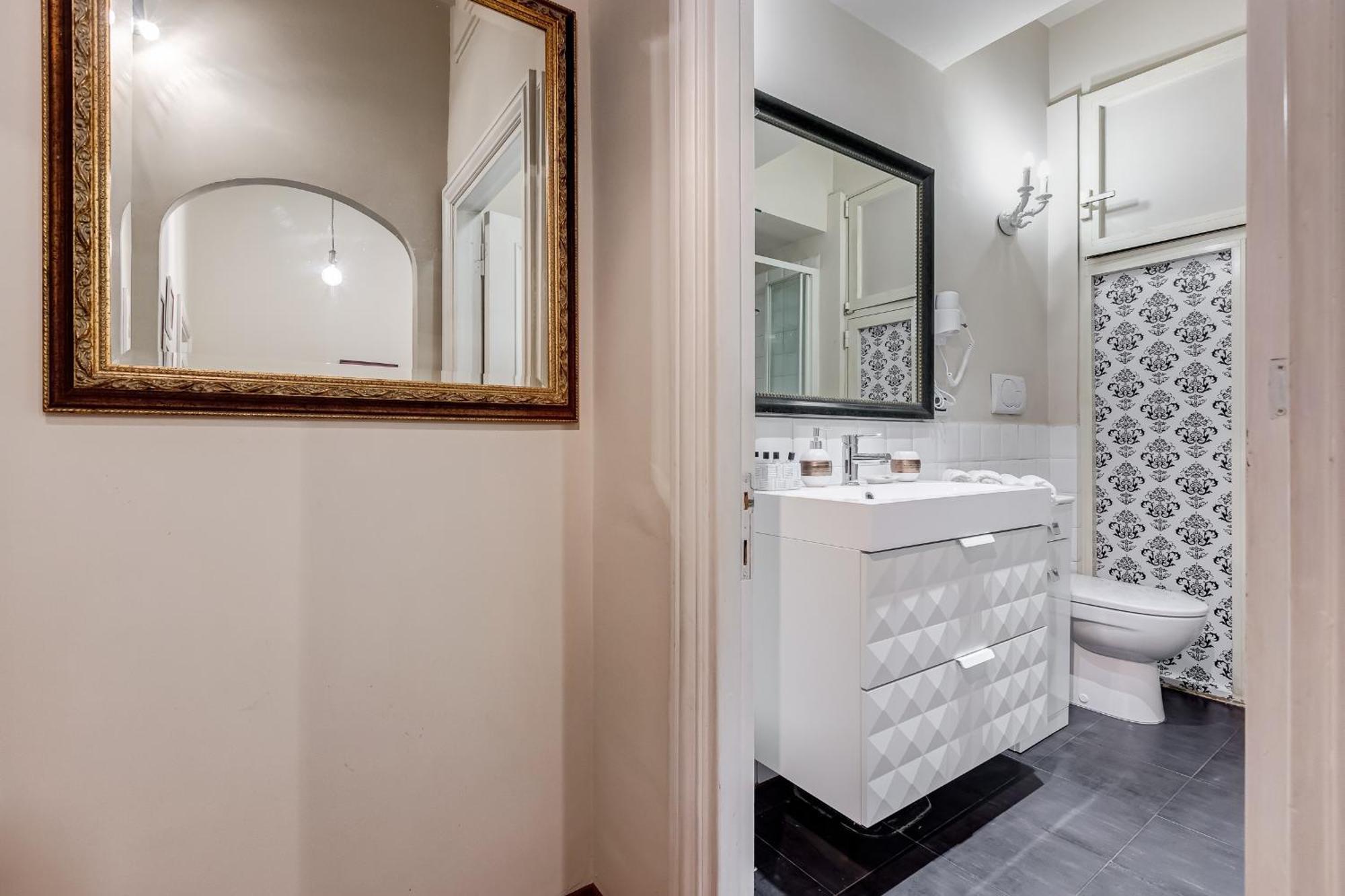 Casa Tiffany Piazza Di Spagna Apartment Rom